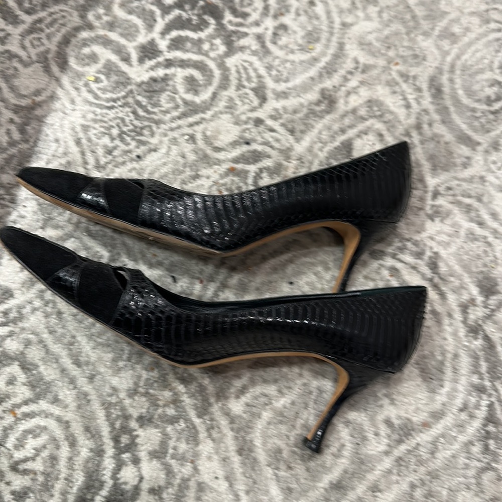 Amazing Auth Manolo Blahnik 9 Black Python With S… - image 4